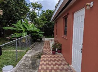 11801 SW 181st Ter #2, Miami, FL 33177