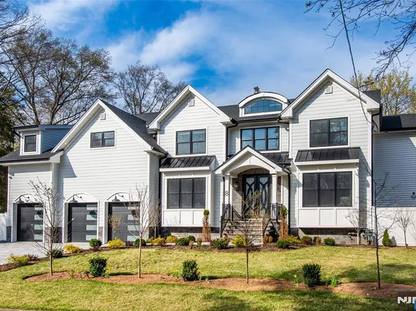 8 Broad St, Demarest, NJ 07627