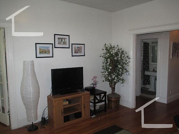 2nd image of 31 Mount Hood Rd #9