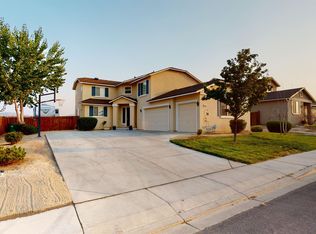 2836 S Fork Rd, Fernley, NV 89408