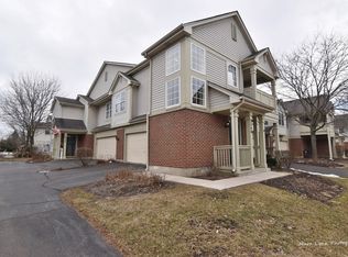 2246 Rockefeller Dr, Geneva, IL 60134