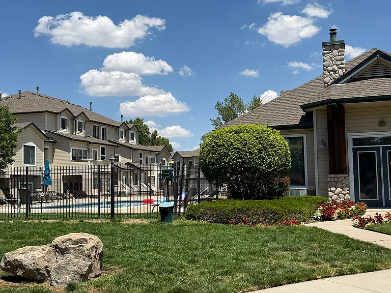 8707 E Florida Ave #707 — Photo 12