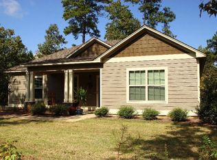 504 Stillwaters Dr, Dadeville, AL 36853