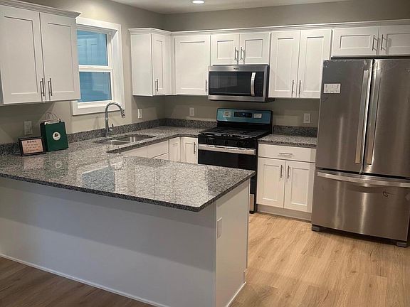 2nd image of 2050 Black Bear Dr