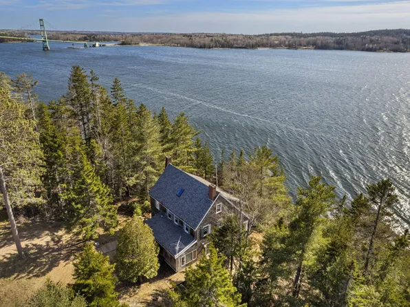 92 Silver Mine Road, Sedgwick, ME 04673