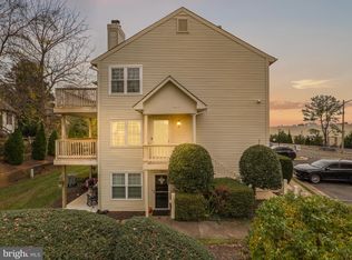 708 Cedar Crest Dr #B, Warrenton, VA 20186
