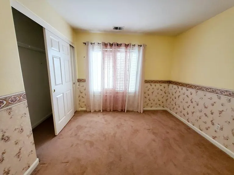 3286 Bruno Dr — Photo 35