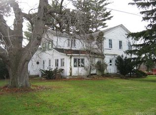 7074 Dysinger Rd, Lockport, NY 14094