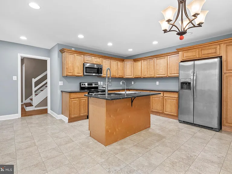 1457 Meetinghouse Rd — Photo 8
