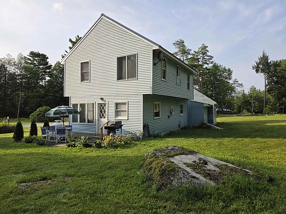 3rd image of 531 Goose Pond Road