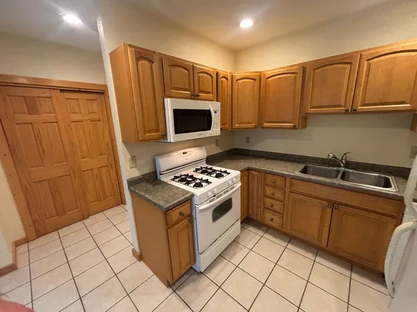 436 Thayer St, 436 Thayer St Unit 4, Rhinelander, WI 54501