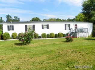 106 Conard Rd, Flat Rock, NC 28731
