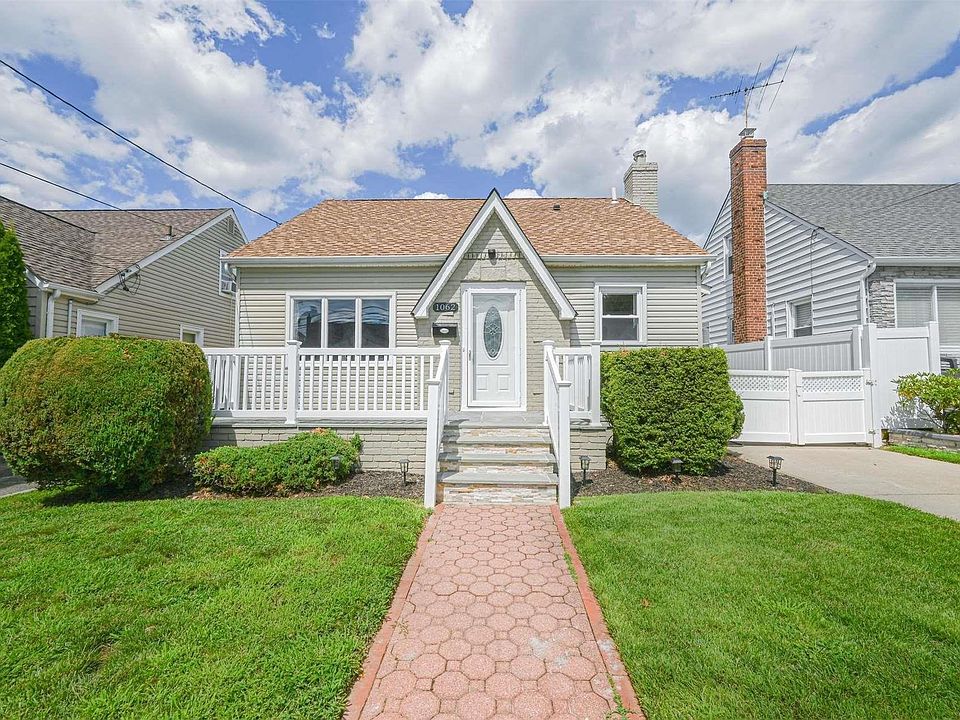 1st image of 1062 Esther Street