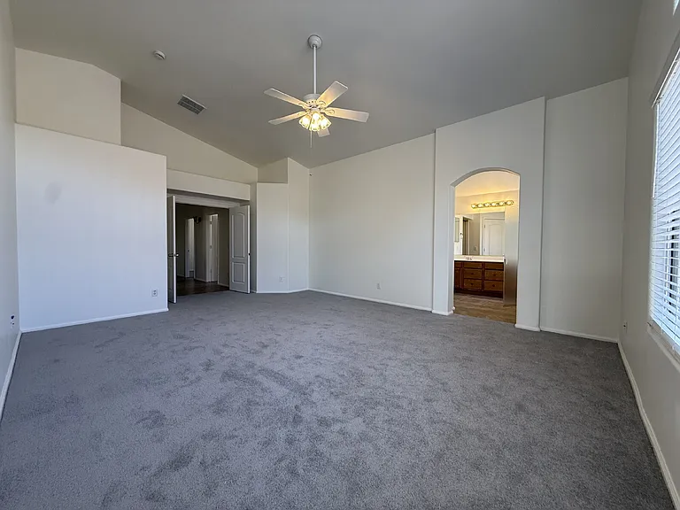9587 W Seldon Ln — Photo 17