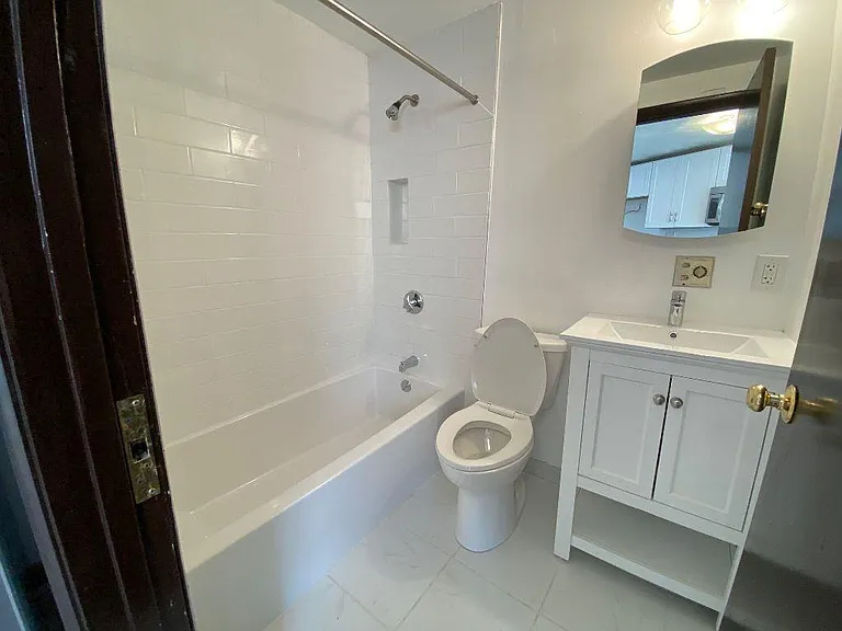 40 Sheafe St #5 — Photo 4