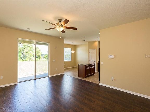 3rd image of 334 Highland Meadows St