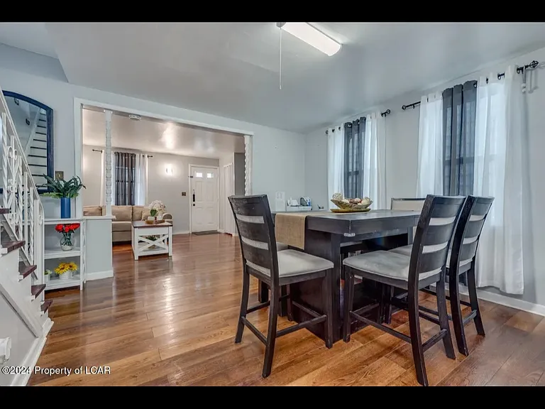 433 Elm Ave — Photo 17