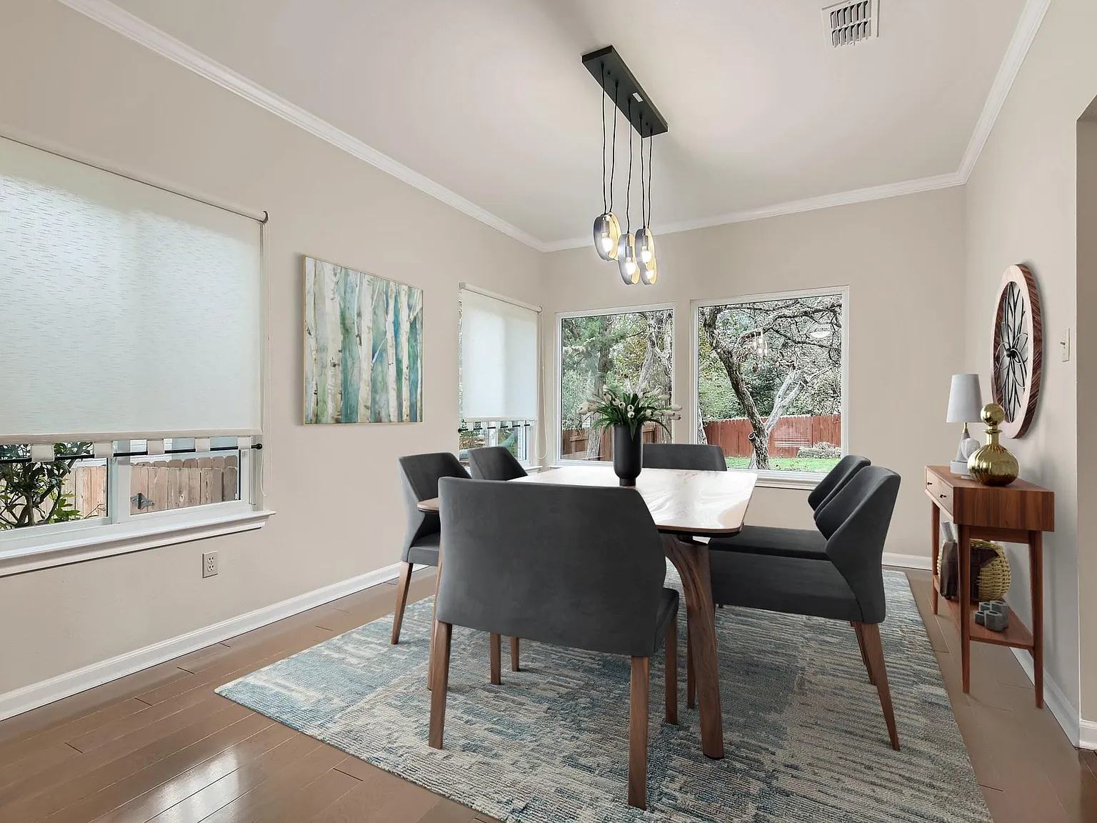 4 bed, 2.5 bath, 3067 sqft, $4,450 — Photo 3
