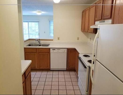 3rd image of 2307 23rd St APT 5