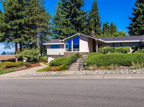 13916 SE 20th St, Bellevue, WA 98005