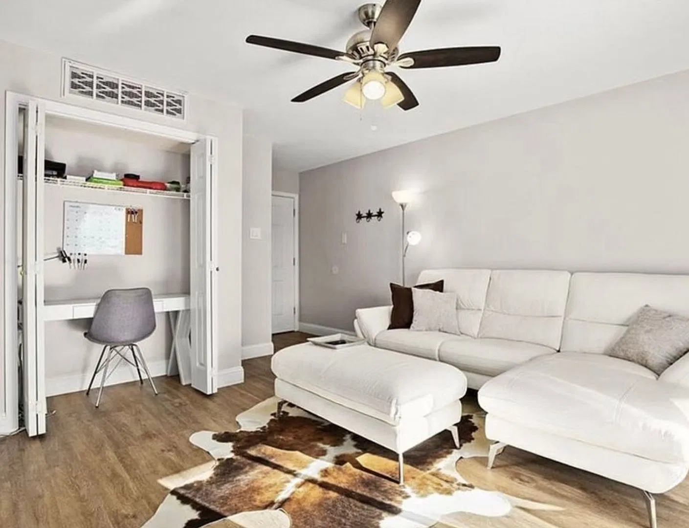 Studio Apartment in Austin — Photo 4