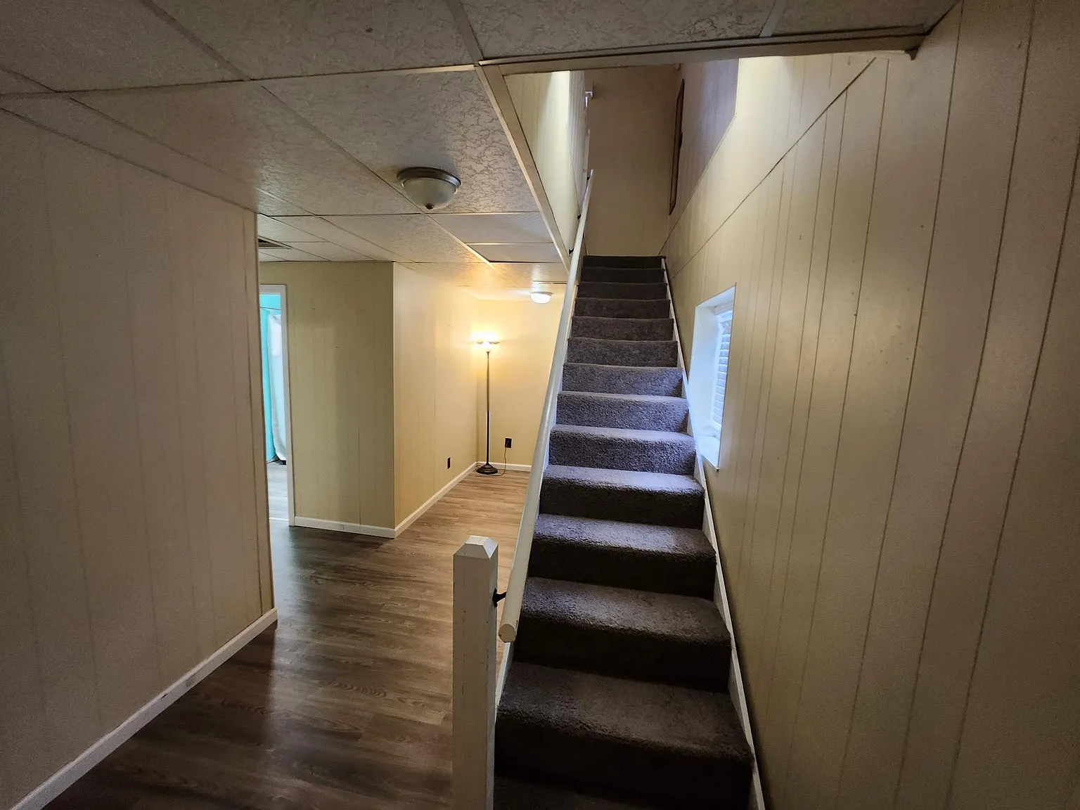 3 bed, 1230 sqft, $1,500 — Photo 2