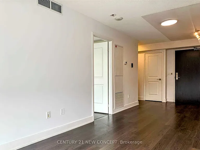 88 Sheppard Ave E #1111 — Photo 5