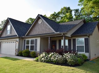 576 Cromwell Dr, Spartanburg, SC 29301
