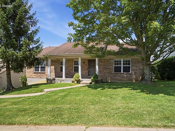 2nd image of 2218 Gribble Dr