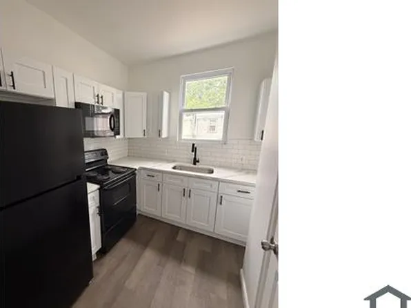 938 N 66th St #2, Philadelphia, PA 19151