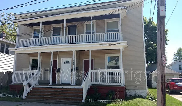 824 Nagold St NW #1 — Photo 1