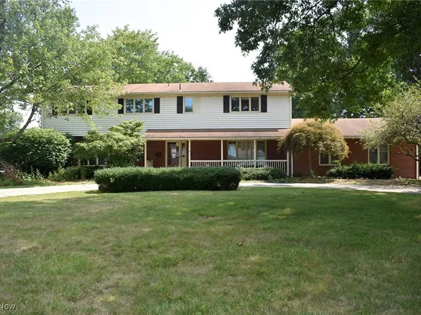 728 Wildwood Dr NE, Warren, OH 44483