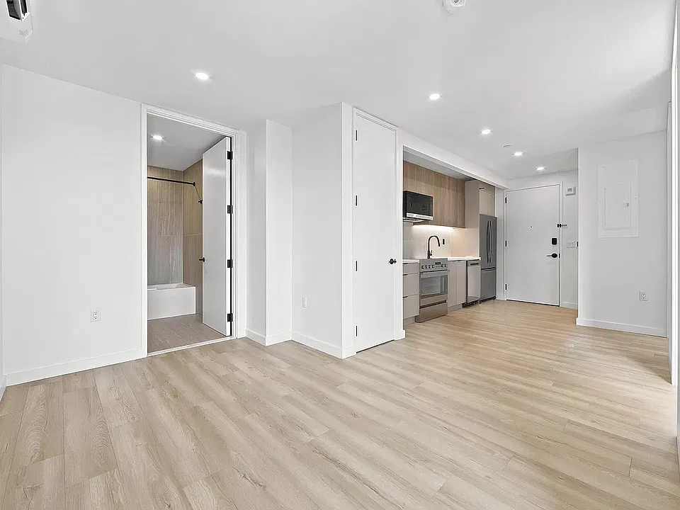 74 Saint Marks Pl #1213