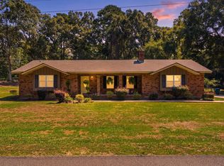 100 Mozingo Dr, Petal, MS 39465