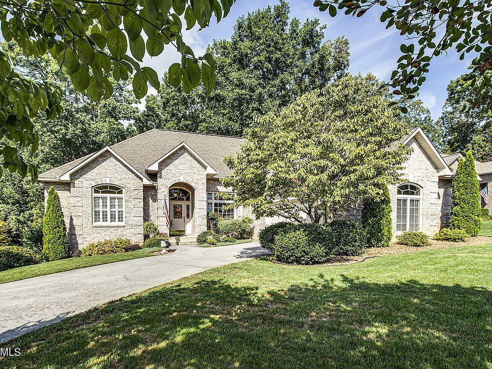 1st image of 122 Seminole Ln