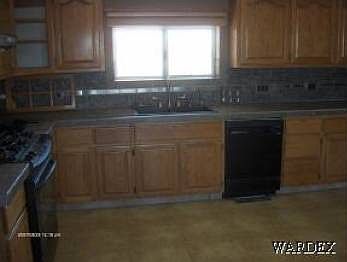 3rd image of 44 Tailstar Ln