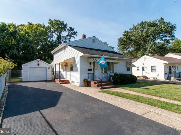 188 Franklyn Rd, Ewing, NJ 08628