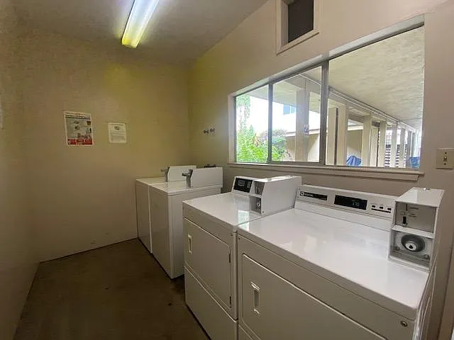 1820 Santa Clara Ave — Photo 21