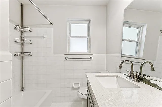 1217 N Cumberland St — Photo 7