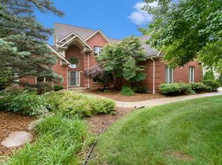 436 Pine Brae St, Ann Arbor, MI 48105