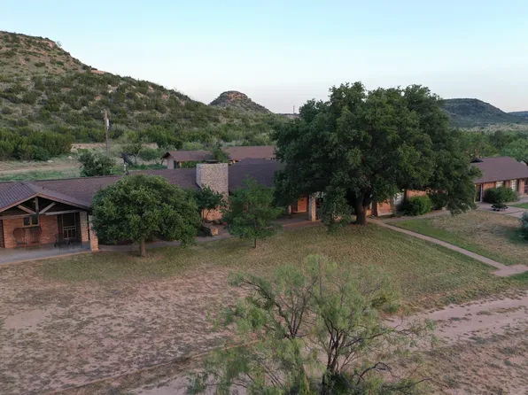 144000 State Highway 208, Robert Lee, TX 76945