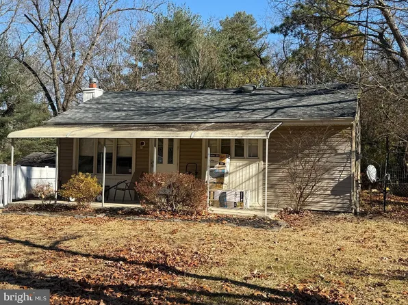 1452 14th Ave, Williamstown, NJ 08094