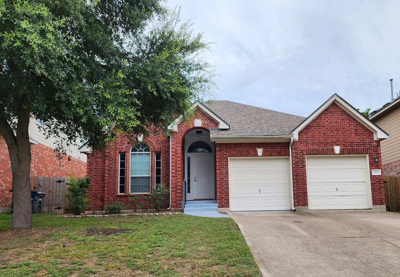 3 bed, 1647 sqft, $2,100 — Photo 1