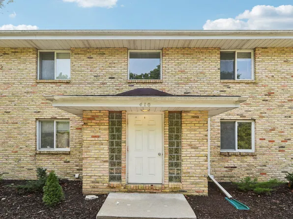 410 Cheviot Chase Unit 2, Waukesha, WI 53186