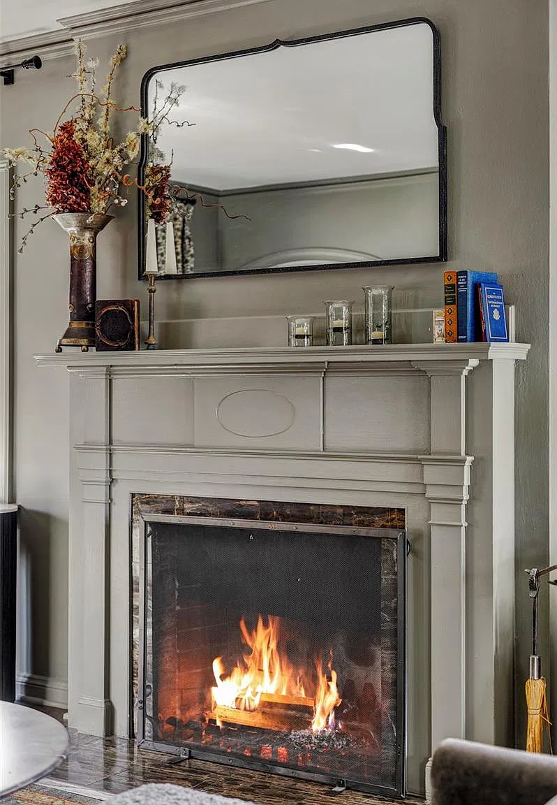 4 bed, 3.5 bath, 2830 sqft, $8,500 — Photo 4