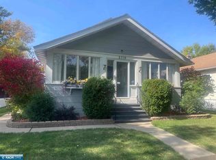 2719 5th Ave E, Hibbing, MN 55746