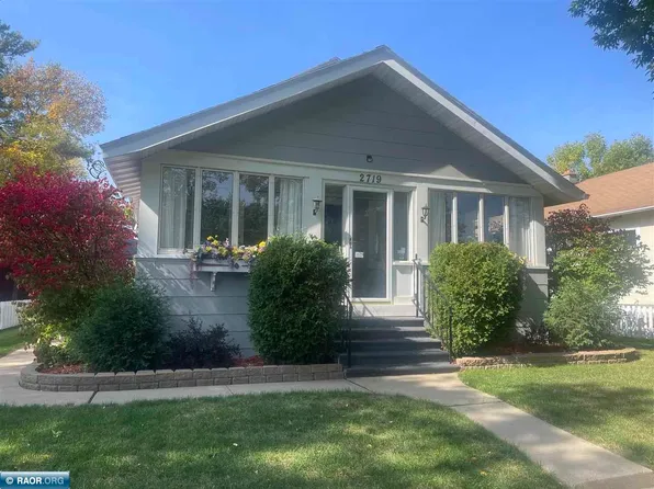 2719 5th Ave E, Hibbing, MN 55746