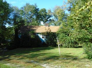 29 Lakeside Rd, Brewster, NY 10509