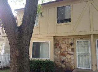 2283 Windsor Ln, Country Club Hills, IL