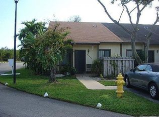 21118 NE 5th Pl, Miami, FL 33179